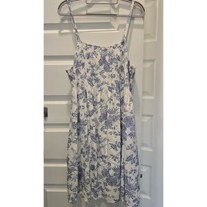 Universal Thread Blue and White Patterned Dress